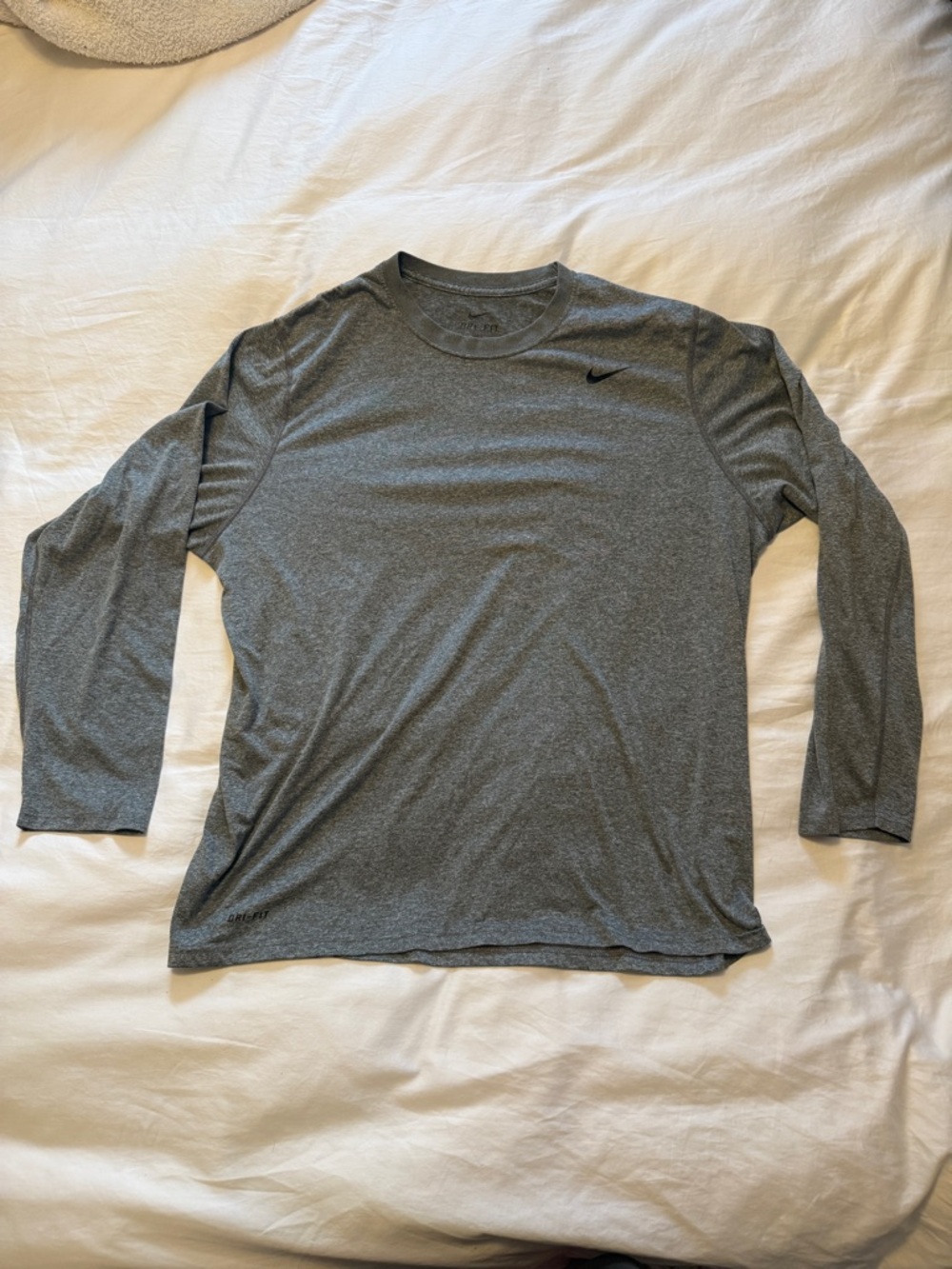 Nike Men's Long-Sleeve Performance Tee - Heather Gray